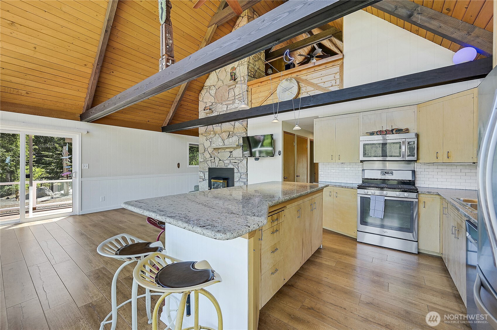 3280 Dabob Road Quilcene, WA 98376 - Photo 11 of 40