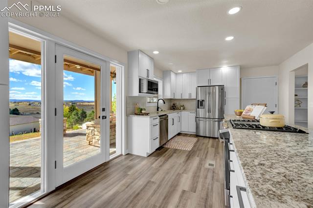 16180 Herring Road Colorado Springs, CO 80908 - Photo 7 of 47 Gallery Image 7