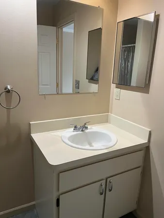 $224,900 | 1660 River Road, Unit 43, Marysville, MI 48040