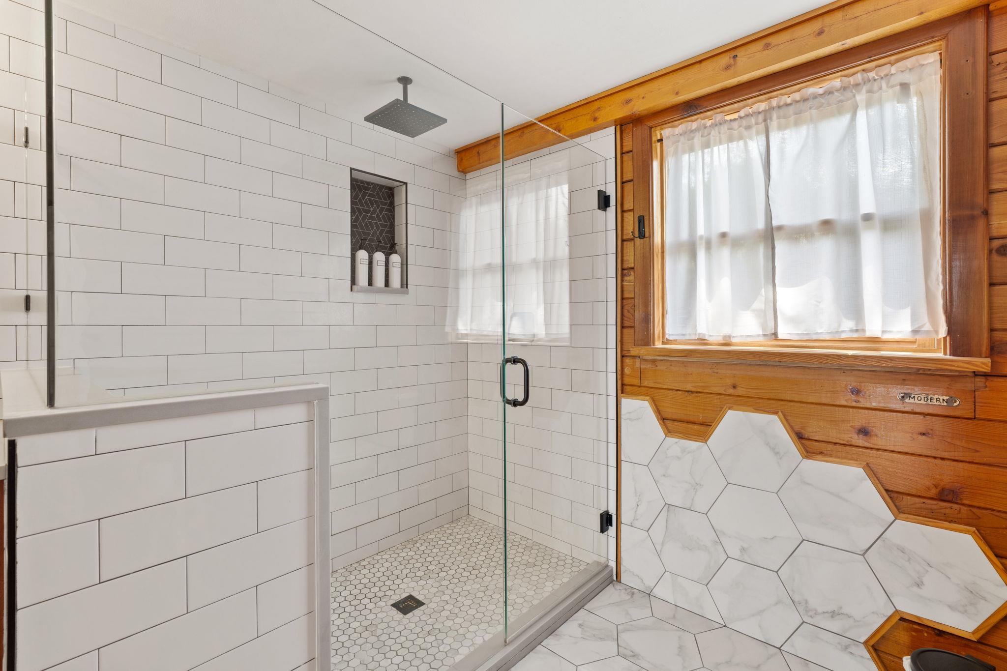 210 Circle Road Marble Falls, TX 78657 - Photo 16 of 30