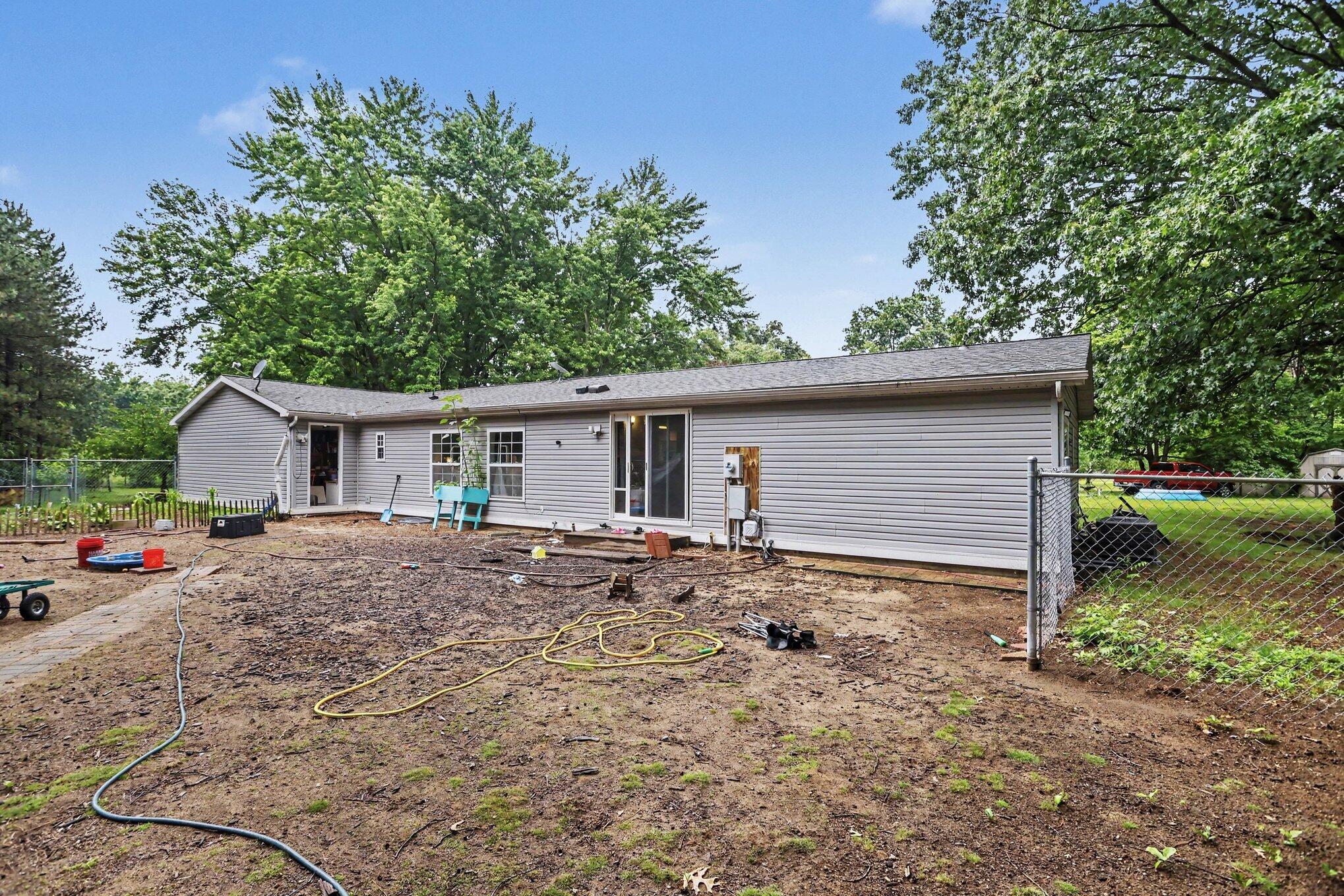 4448 East River Road Buchanan, MI 49107 - Photo 24 of 29