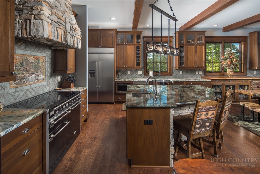 220 Persimmon Lane Boone, NC 28607 - Photo 10 of 50