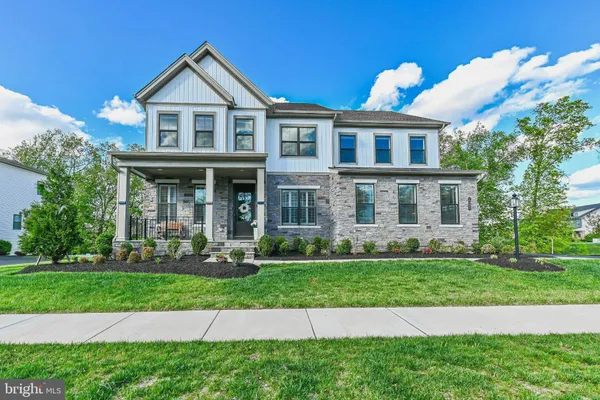 $1,925,000 | 25004 Falling Brook Circle, Aldie, VA 20105