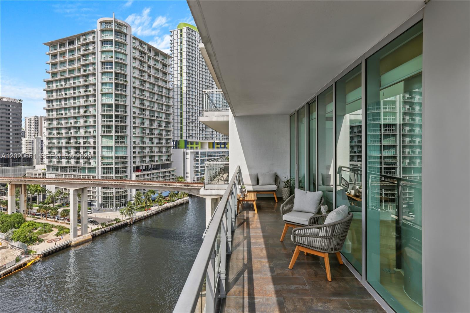 92 Southwest 3rd Street, Unit 1201 Miami, FL 33130 - Photo 11 of 25