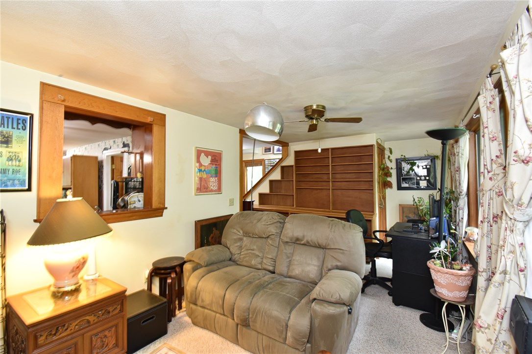77 Ives Road Warwick, RI 02818 - Photo 17 of 37