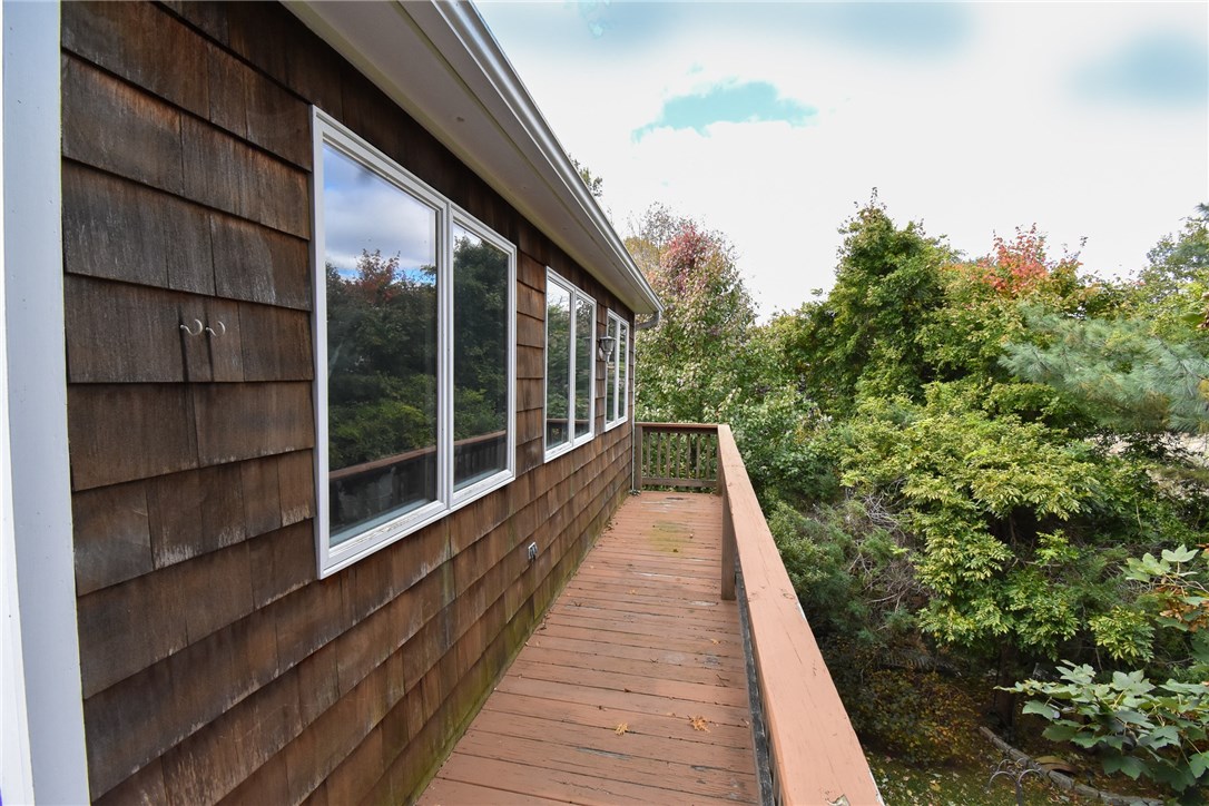 77 Ives Road Warwick, RI 02818 - Photo 27 of 37