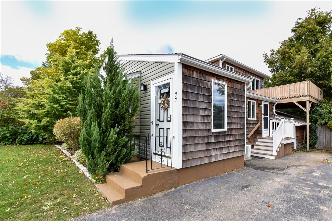 77 Ives Road Warwick, RI 02818 - Photo 3 of 37