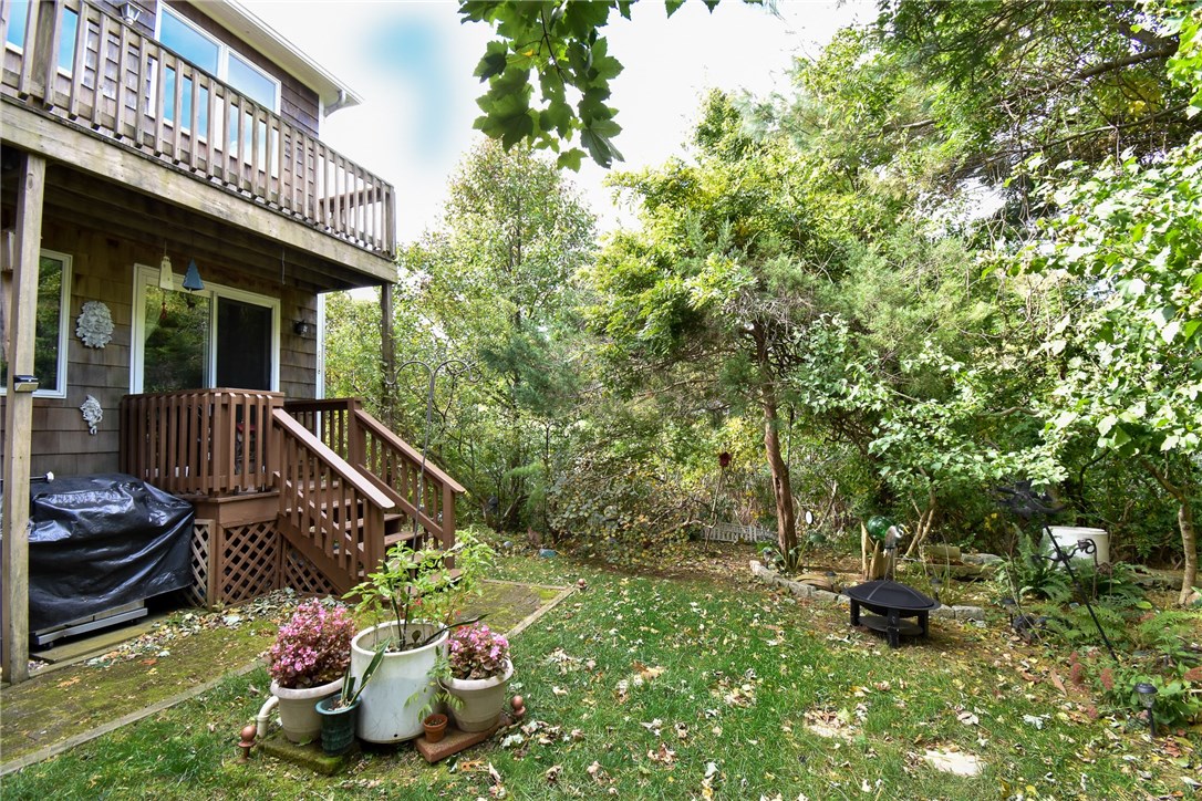 77 Ives Road Warwick, RI 02818 - Photo 33 of 37