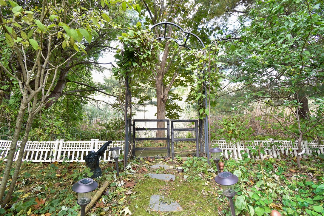 77 Ives Road Warwick, RI 02818 - Photo 34 of 37