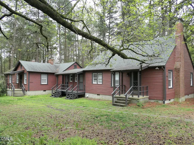 $1,595 | 1724 Legion Road, Unit B, Chapel Hill, NC 27517