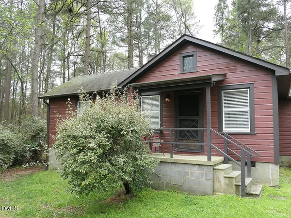 $1,500 | 1724 Legion Road, Unit B, Chapel Hill, NC 27517