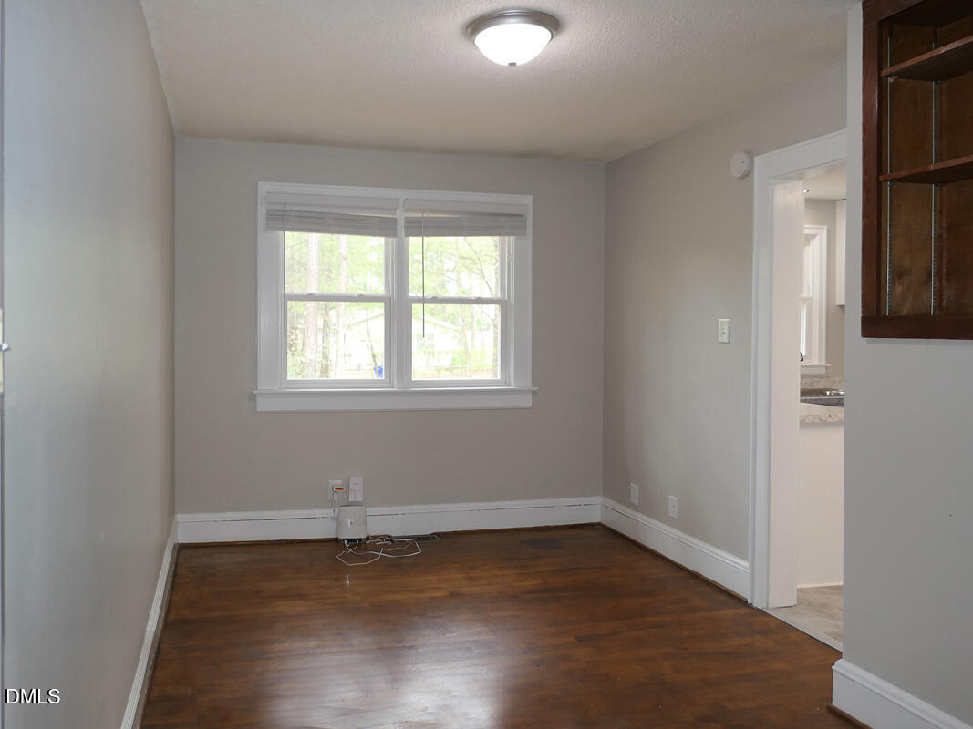 1724 Legion Road, Unit B Chapel Hill, NC 27517 - Photo 7 of 18 dine