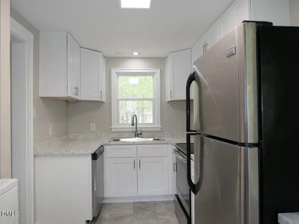 $1,500 | 1724 Legion Road, Unit B, Chapel Hill, NC 27517