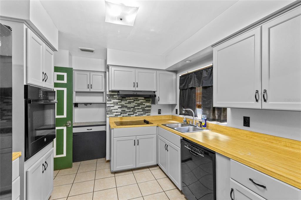 5218 Lake Howell Road Winter Park, FL 32792 - Photo 14 of 34 Gallery Image 14