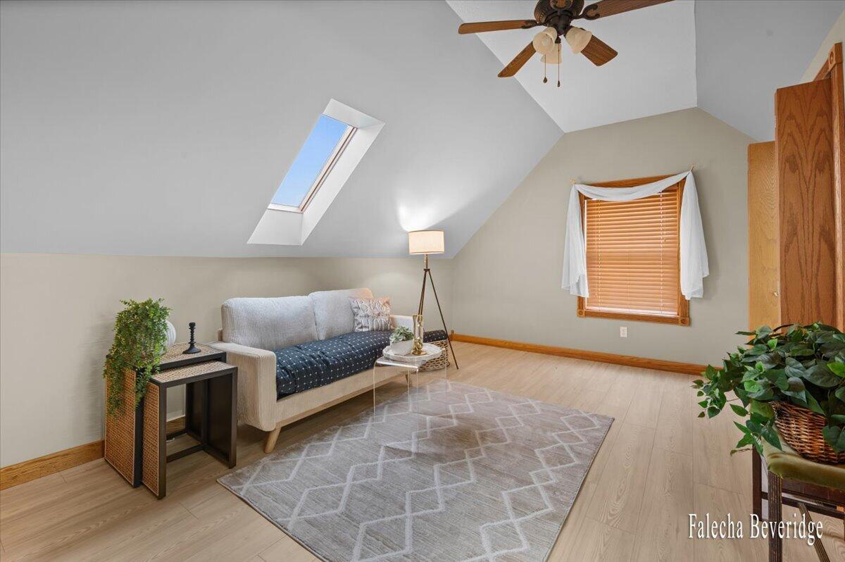 8022 East Vernon Road Clare, MI 48617 - Photo 33 of 44 Bonus Room