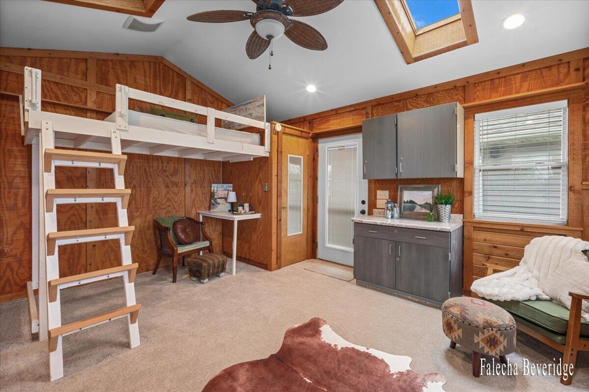 8022 East Vernon Road Clare, MI 48617 - Photo 42 of 44 Guest House