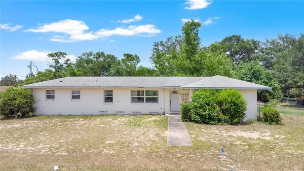 $225,000 | 2201 East Washington Avenue, Eustis, FL 32726