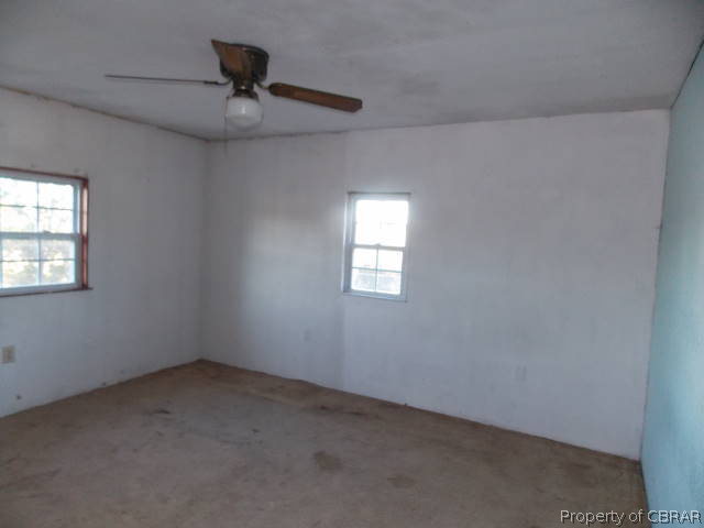 10206 Maryus Road Hayes, VA 23072 - Photo 4 of 14