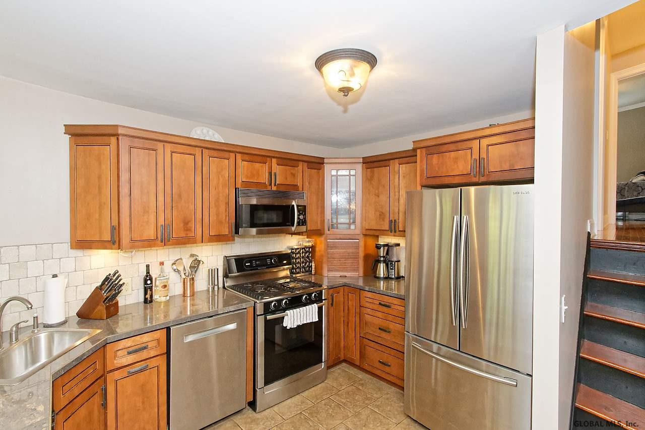 31 Cranston Road Brunswick, NY 12180 - Photo 6 of 25 Photo 6