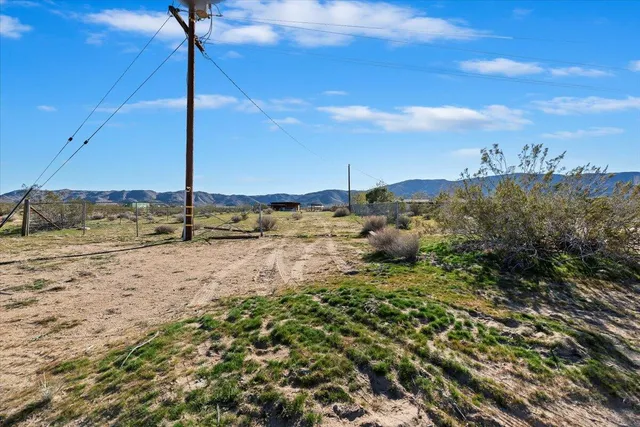 $210,000 | 49133 Manzanita Drive, Landers, CA 92285