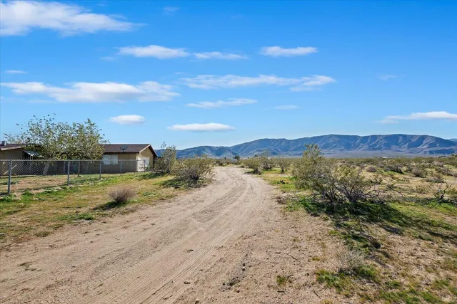 $210,000 | 49133 Manzanita Drive, Landers, CA 92285
