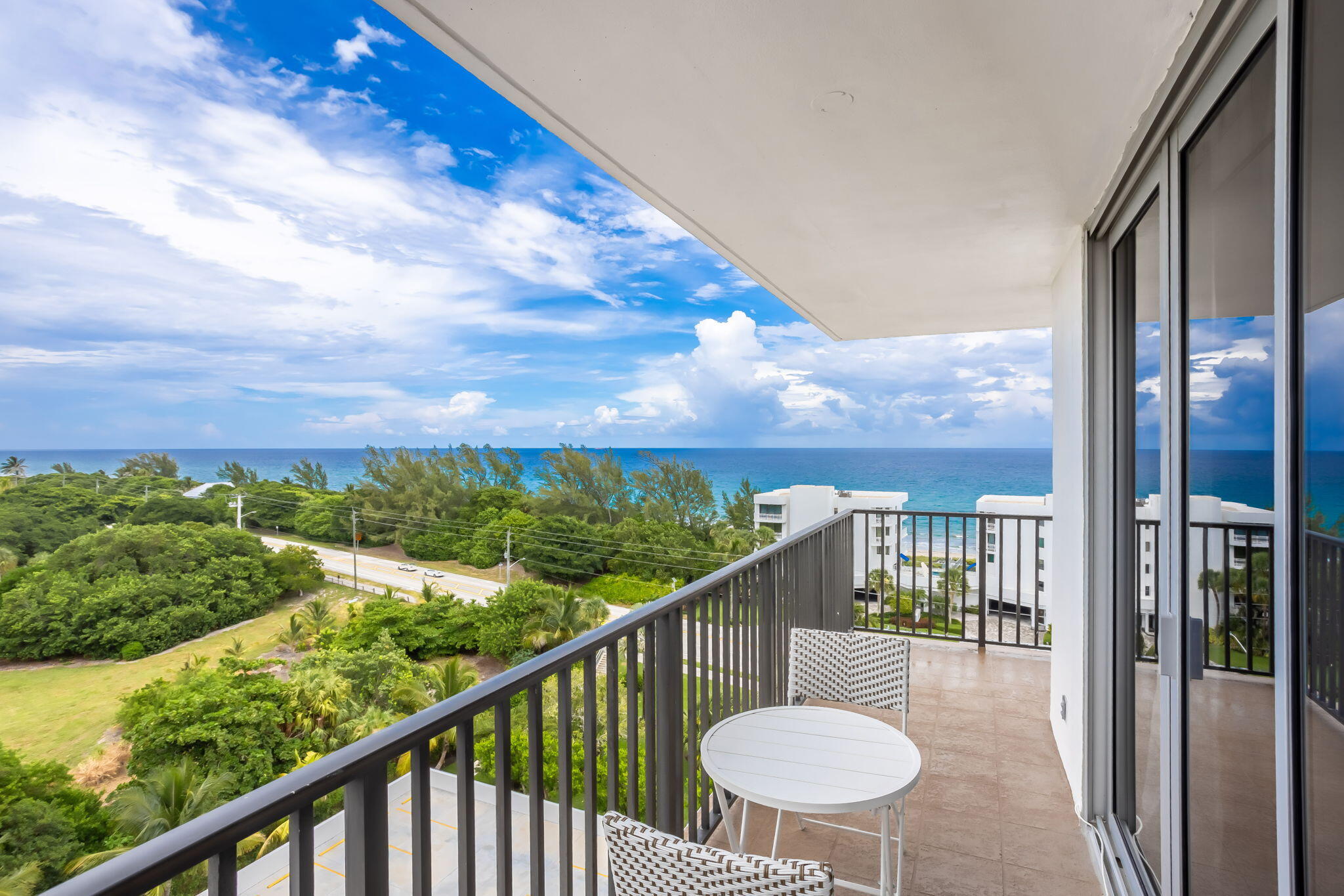 2121 North Ocean Boulevard, Unit 1008E Boca Raton, FL 33431 - Photo 2 of 25 Balcony