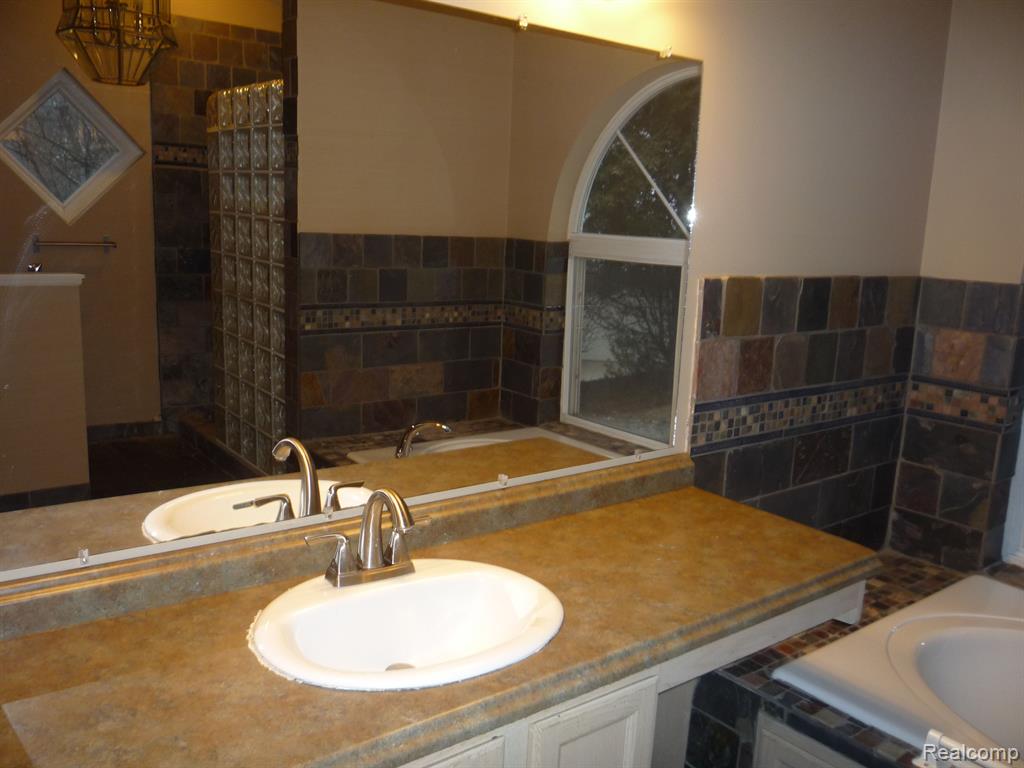 1423 Rillview Court Metamora, MI 48455 - Photo 35 of 62