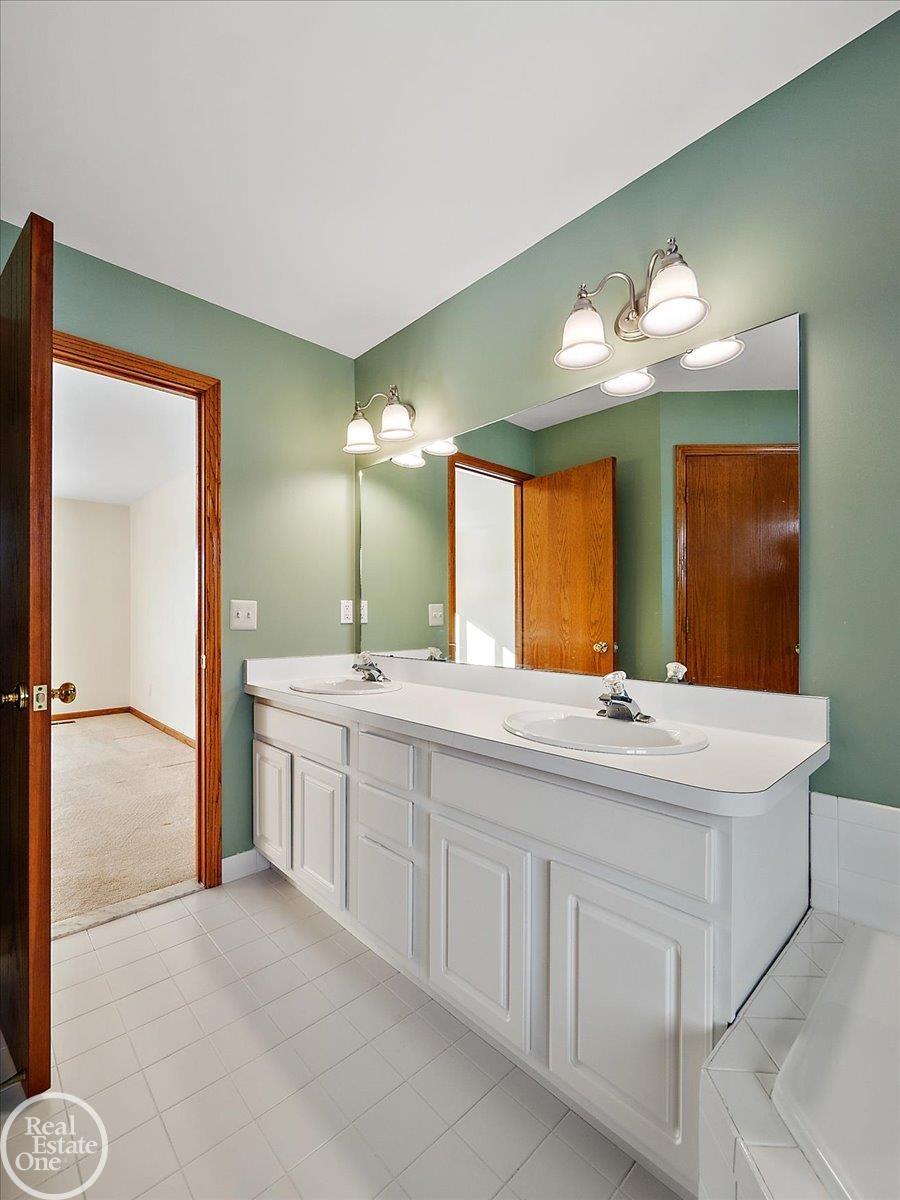 7487 Shea Road Marine City, MI 48039 - Photo 39 of 76 50166003-e7b3c069-a904-44b1-bf4c-6ad031b69bc5.JPG