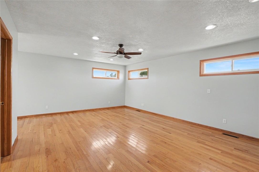 111 Warner Avenue Georgetown, IL 61846 - Photo 31 of 48