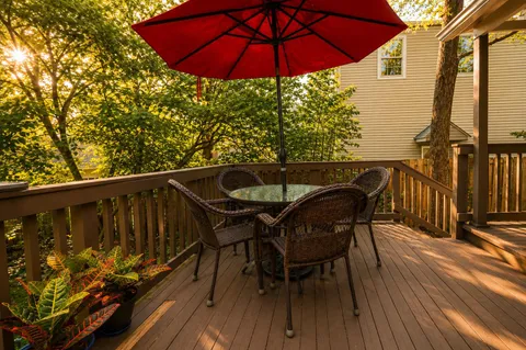 $1,195,000 | 15 East Walnut Street, Alexandria, VA 22301