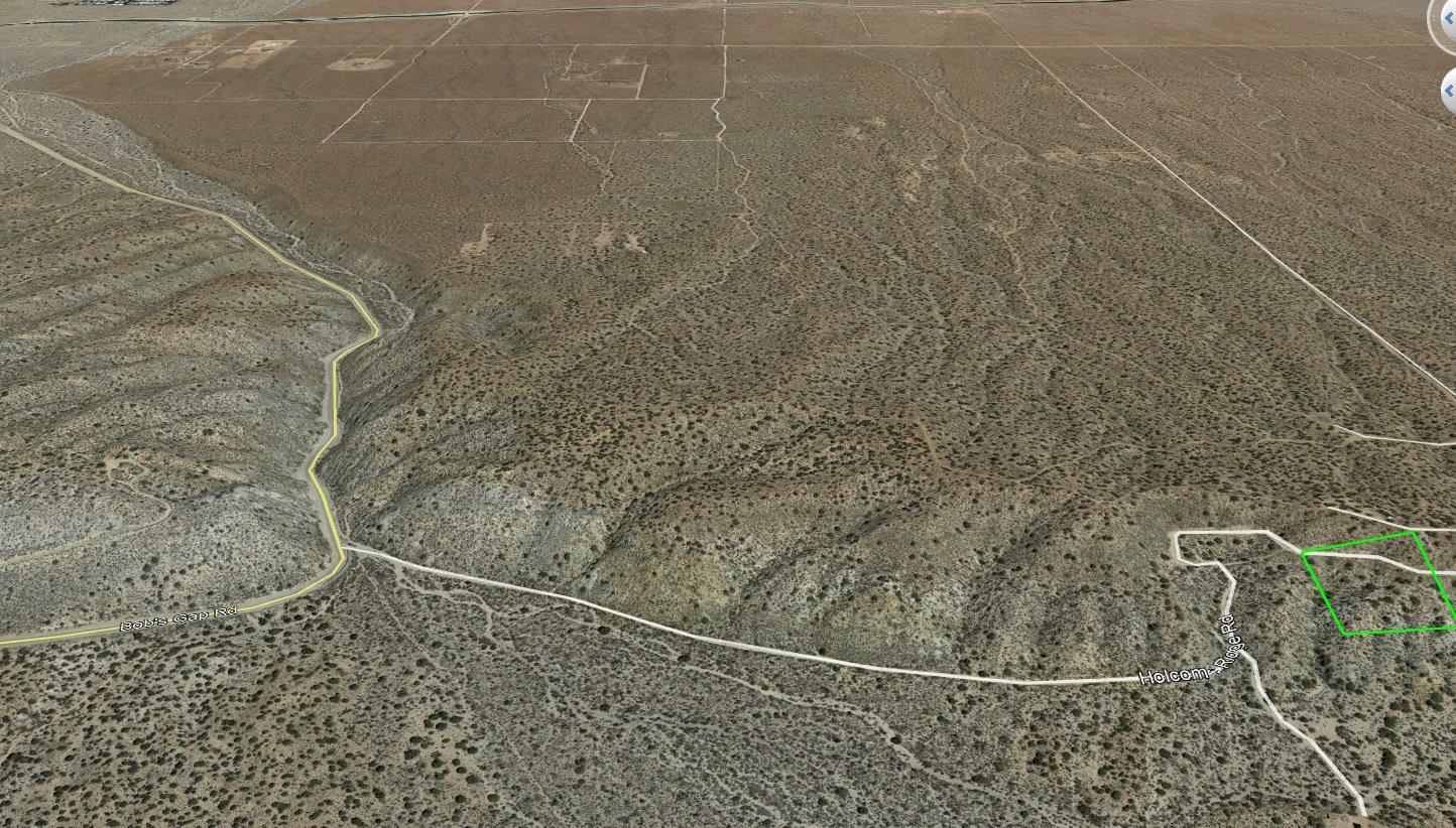 Holcomb Ridge Road East Llano, CA 93544 - Photo 3 of 19 3062006042 top