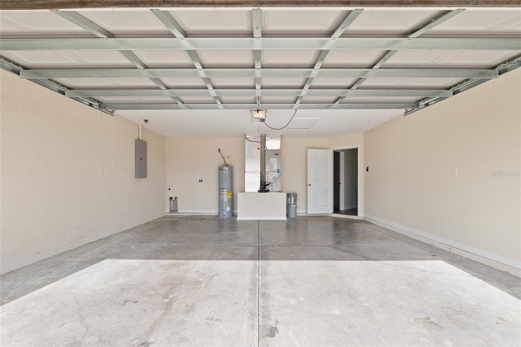 22 Juniper Loop Circle Ocala, FL 34480 - Photo 43 of 53 a view of a room with stainless steel appliances