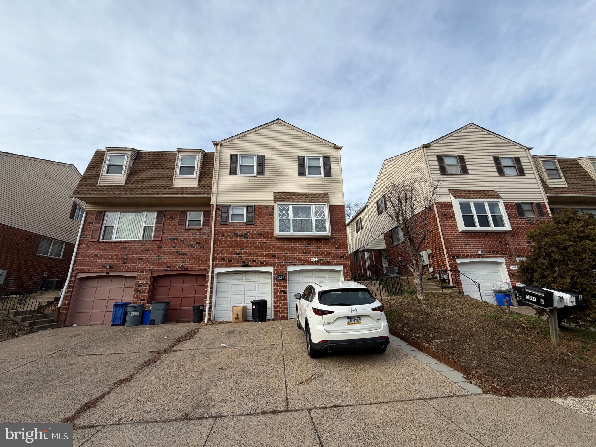 a car parked in front of a building