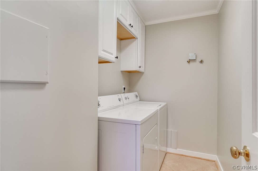 7512 Tangle Ridge Drive Mechanicsville, VA 23111 - Photo 10 of 23 a utility room with a sink washer and dryer
