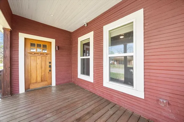 $279,900 | 110 English Street, Mount Vernon, TX 75457