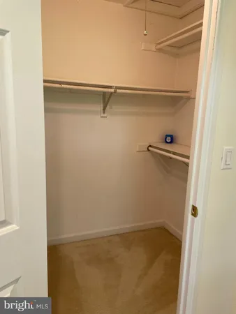 $1,975 | 4838 28th Street South, Unit C2, Arlington, VA 22206