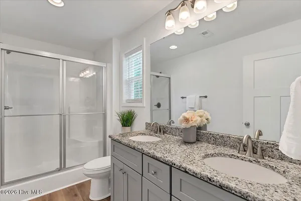 $310,000 | 425 South Hardin Street, Southern Pines, NC 28387