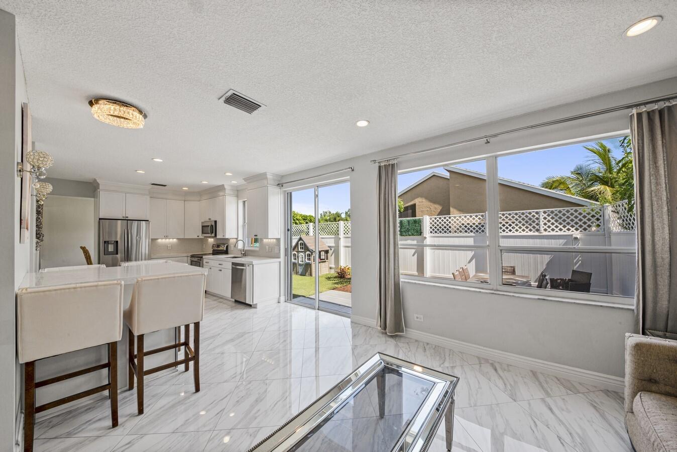 18860 La Costa Lane Boca Raton, FL 33496 - Photo 15 of 49 Natural Light