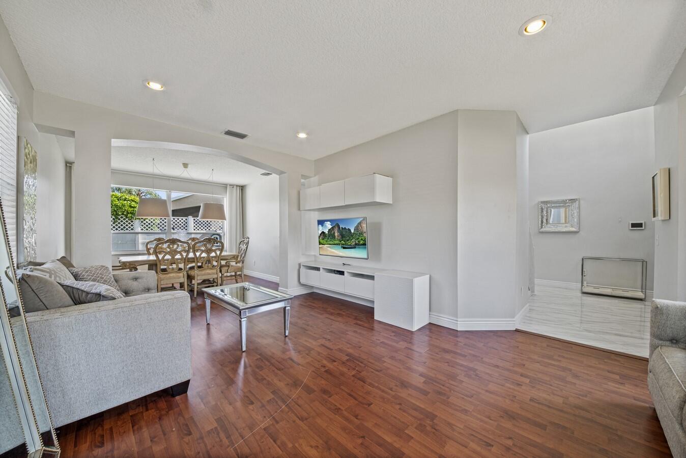 18860 La Costa Lane Boca Raton, FL 33496 - Photo 4 of 49 High Hat Lighting