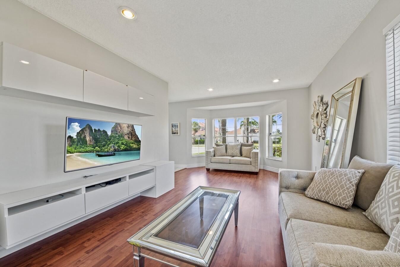 18860 La Costa Lane Boca Raton, FL 33496 - Photo 6 of 49 Natural Light