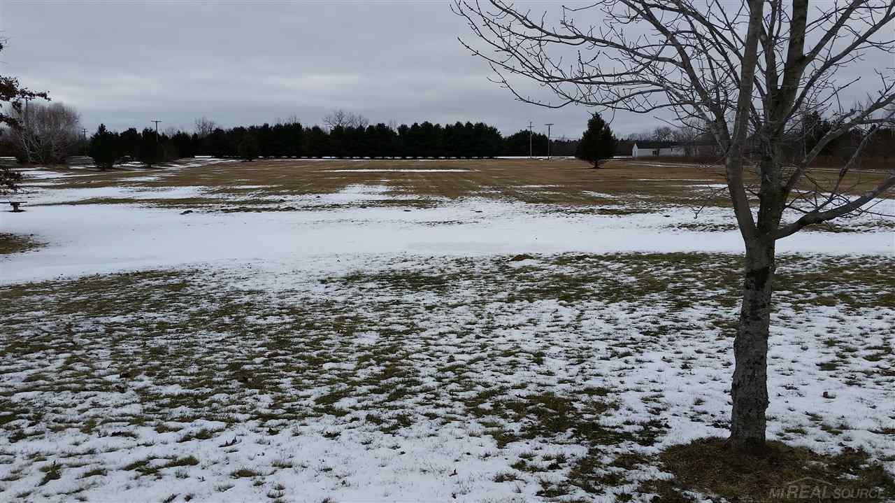 6587 Black River Road Croswell, MI 48422 - Photo 46 of 46 31277476-45.JPG