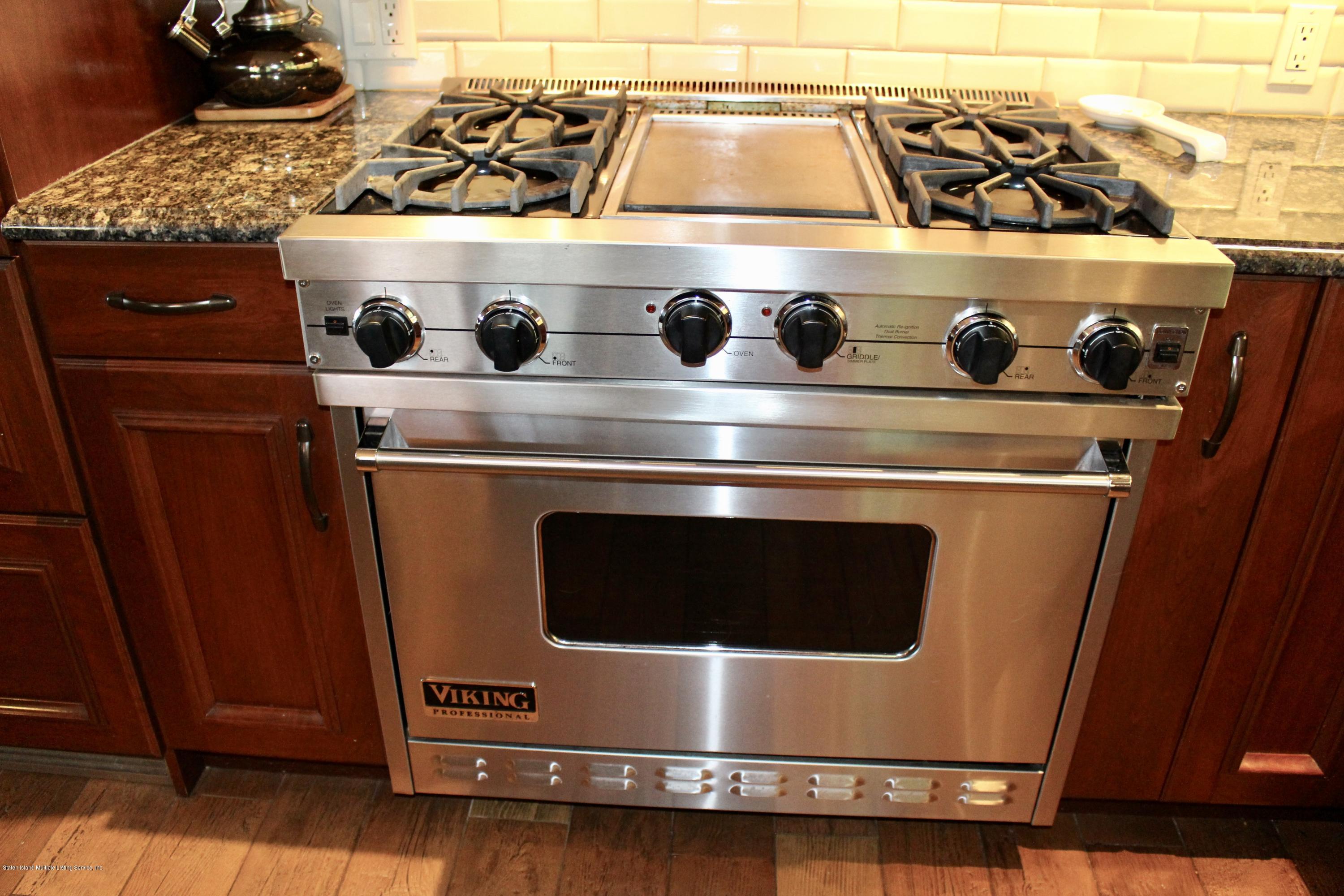350 Douglas Road Staten Island, NY 10304 - Photo 43 of 121 fullsizeoutput_45be