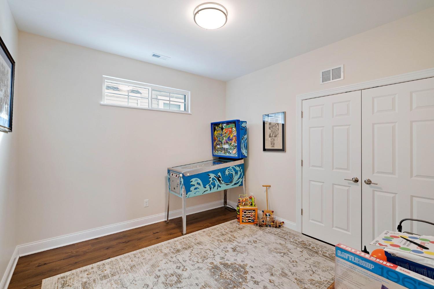 2508 Pepper Ridge Road Valparaiso, IN 46385 - Photo 8 of 26 1500x999