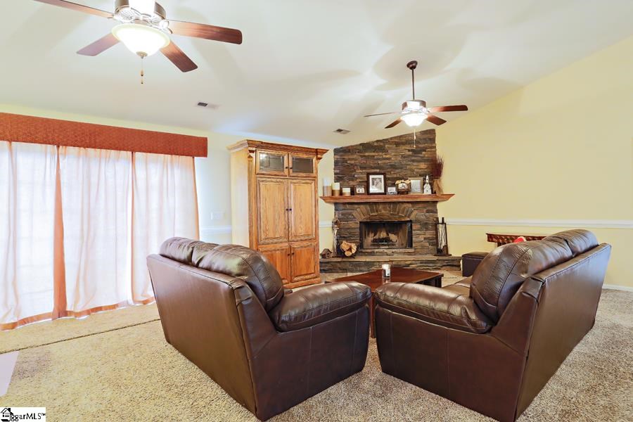 1852 Jones Mill Road Simpsonville, SC 29681 - Photo 8 of 28