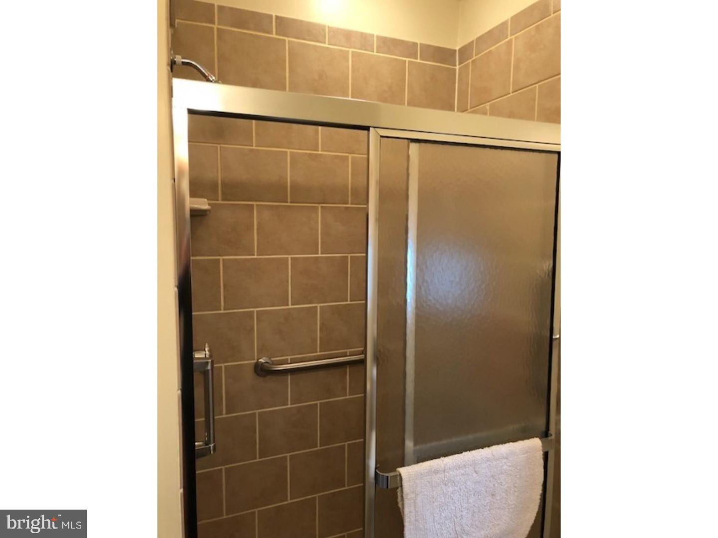 336 Lyster Road Oreland, PA 19075 - Photo 13 of 25 Bathroom