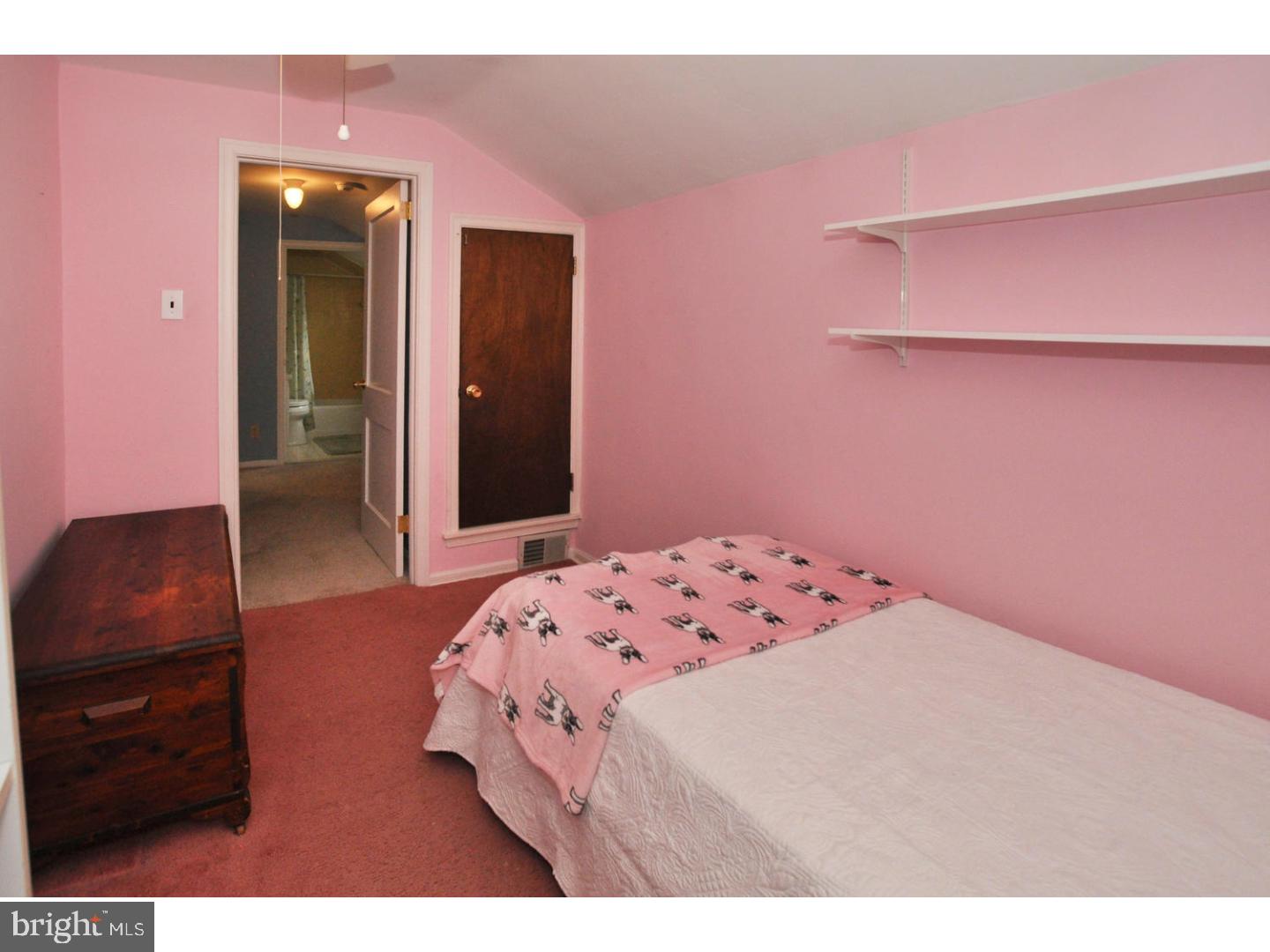336 Lyster Road Oreland, PA 19075 - Photo 21 of 25 Bedroom 3