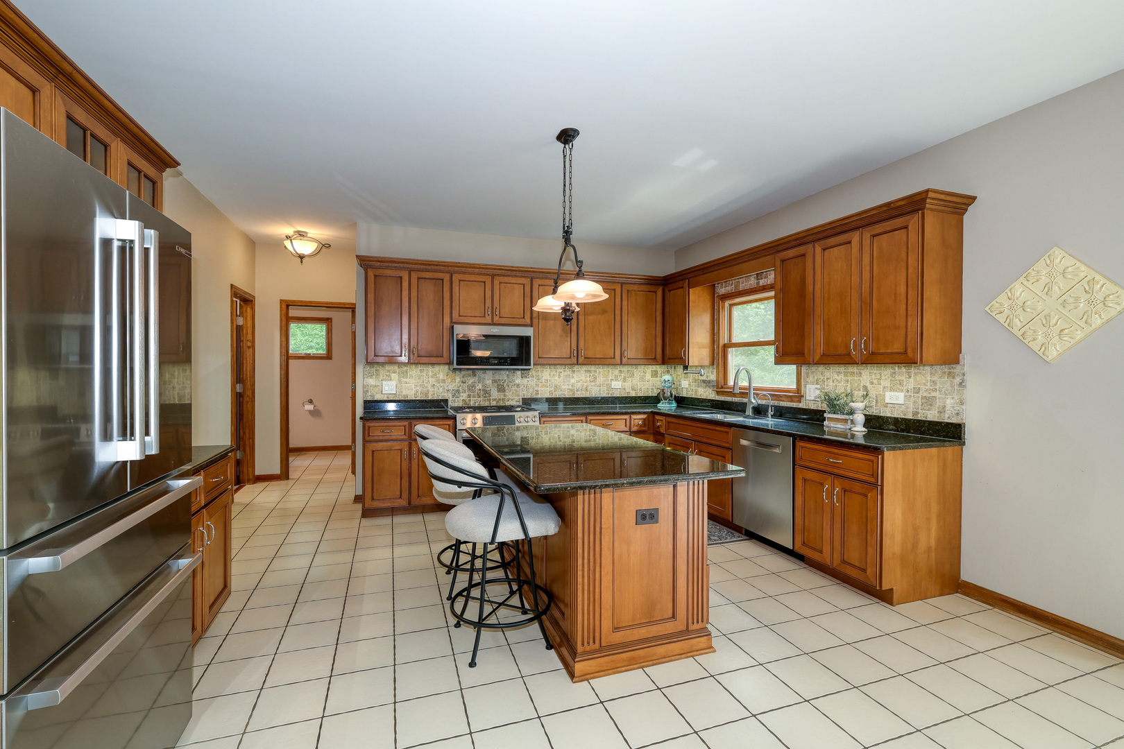 505 Steeplechase Road St. Charles, IL 60174 - Photo 5 of 51 Gallery Image 5