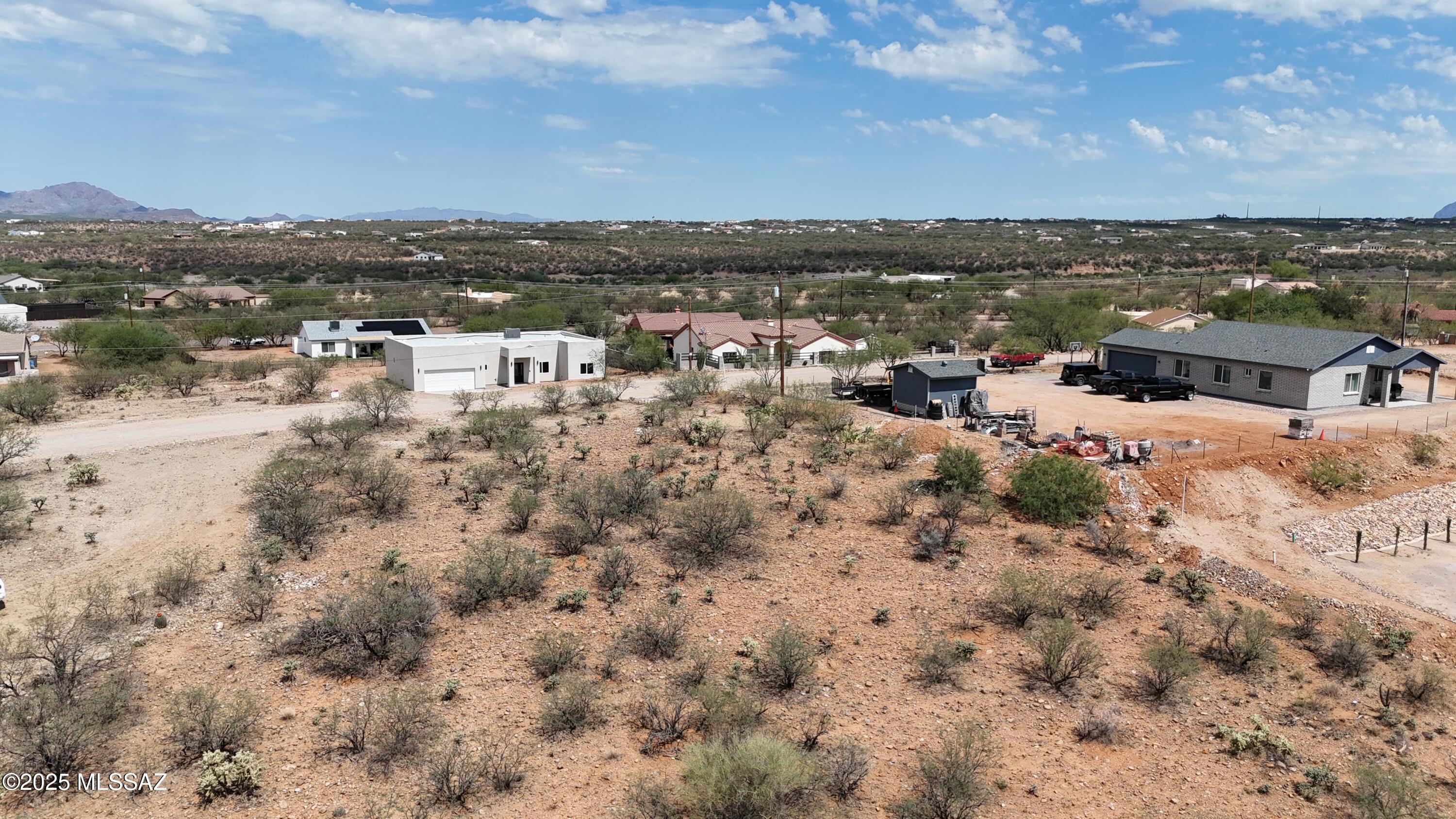 1716 Circulo Bahia, Unit 34 Rio Rico, AZ 85648 - Photo 4 of 10