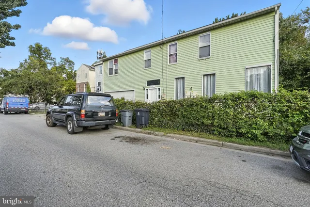 $425,000 | 5809 Burgundy Street, Capitol Heights, MD 20743