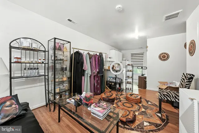 $425,000 | 5809 Burgundy Street, Capitol Heights, MD 20743